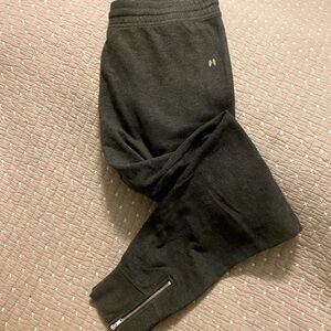 Victoria Secret jogger Sweatpants. Size M.